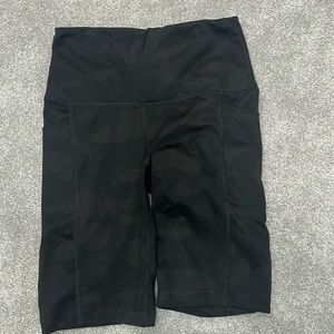 Yogalicious black camo workout shorts. Size XS